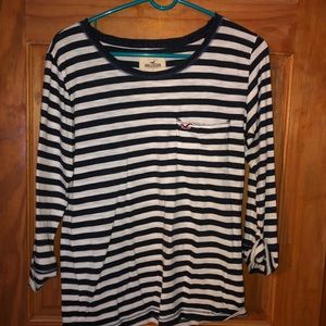 Juniors long sleeve horizontally striped shirt